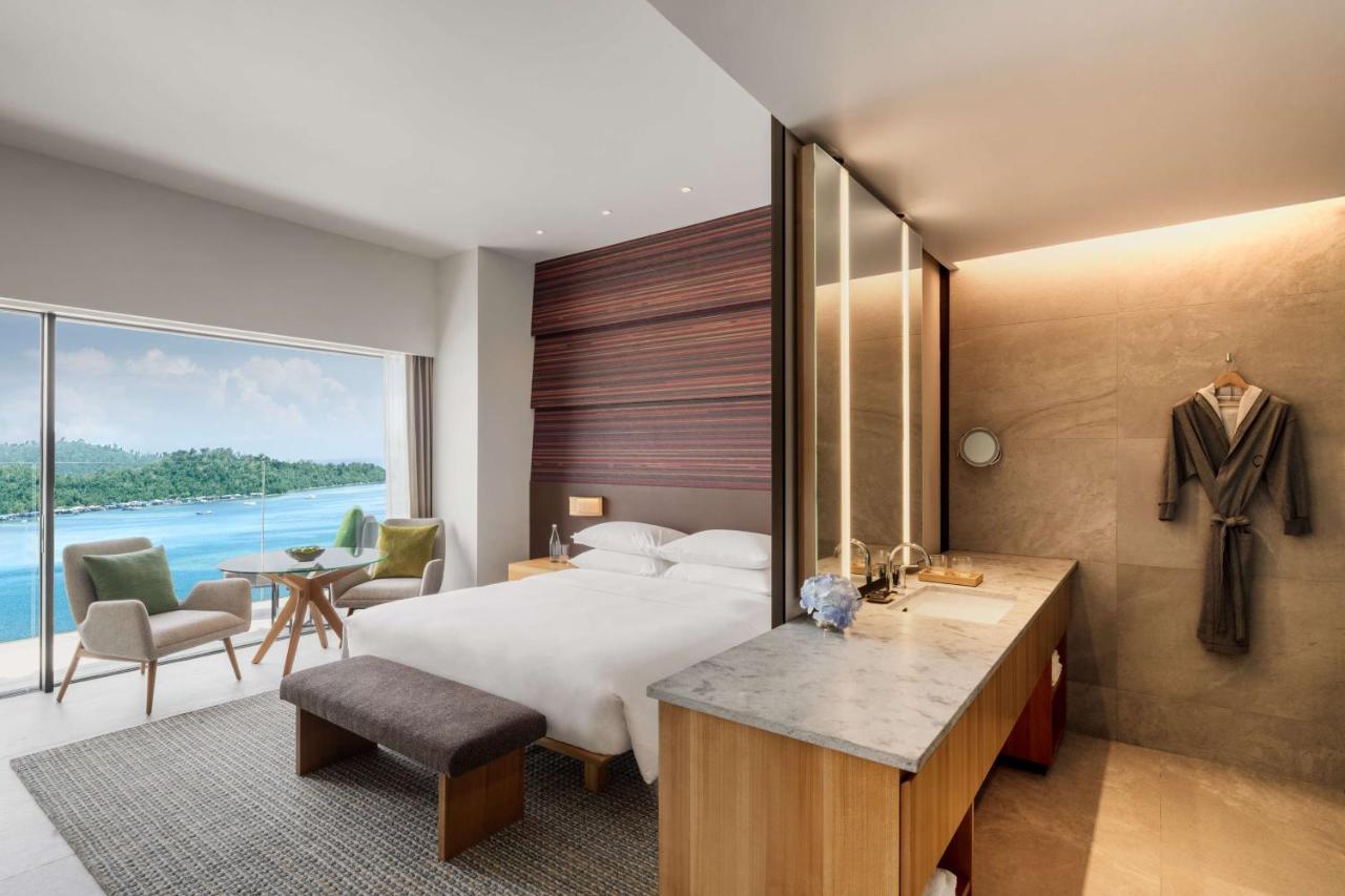 Hyatt Centric 5* Kota Kinabalu
